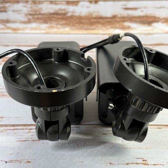 Lot of 2 Avalonix HD IR Night Vision Surveillance Cameras Black - Picture 5 of 6